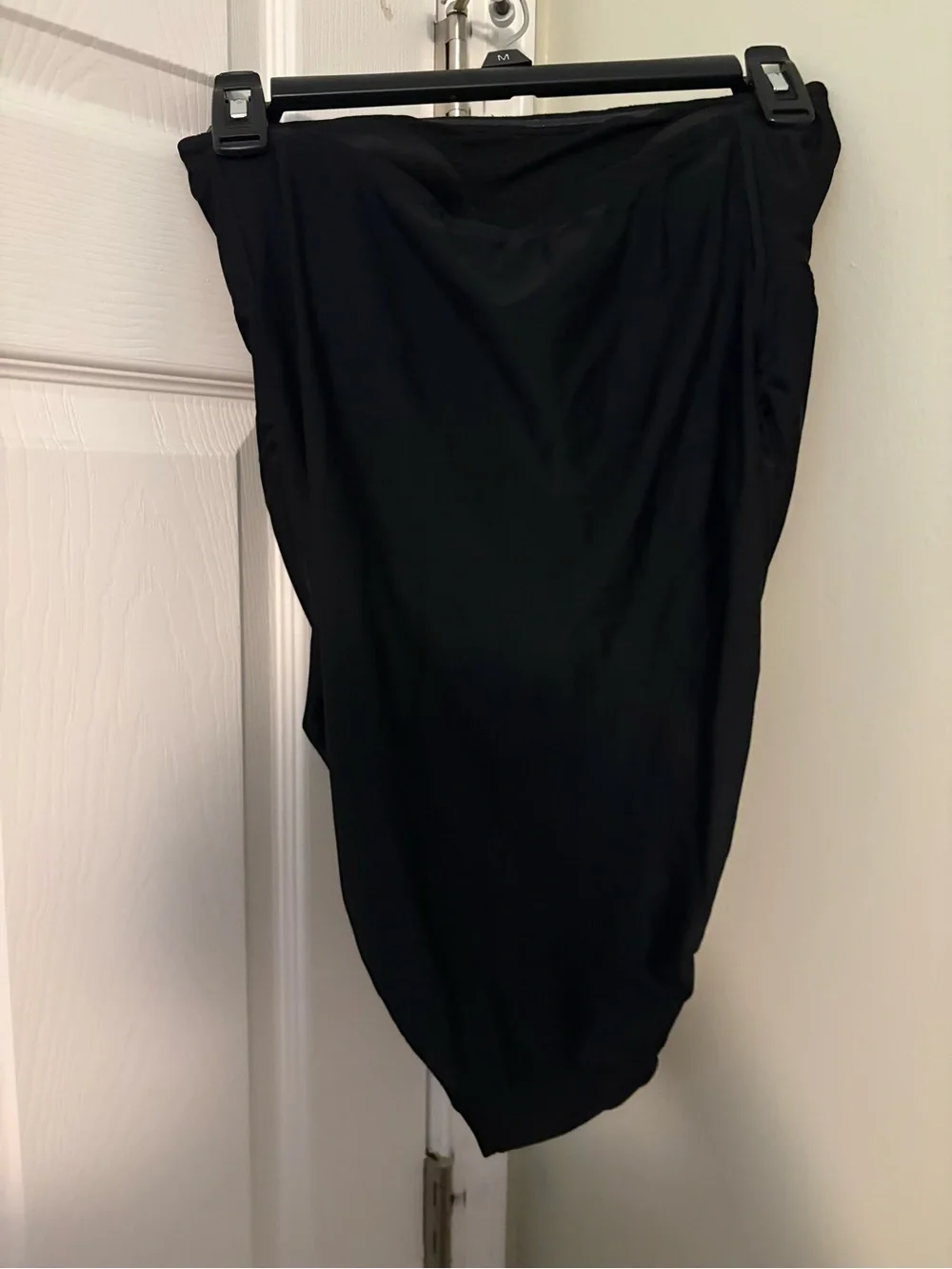 Black Strapless Swimsuit-maternity